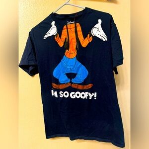 Disney Brand “Goofy” t-shirt size Medium (true to size)